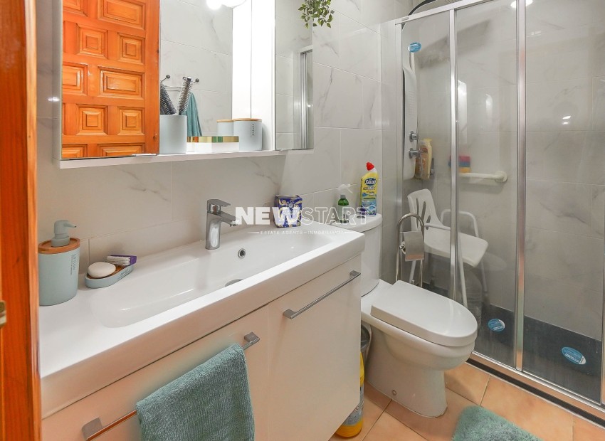 Reventa - Adosado - La Marina - Urb. La Marina