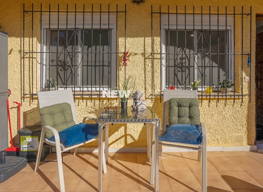 Reventa - Adosado - La Marina - Urb. La Marina