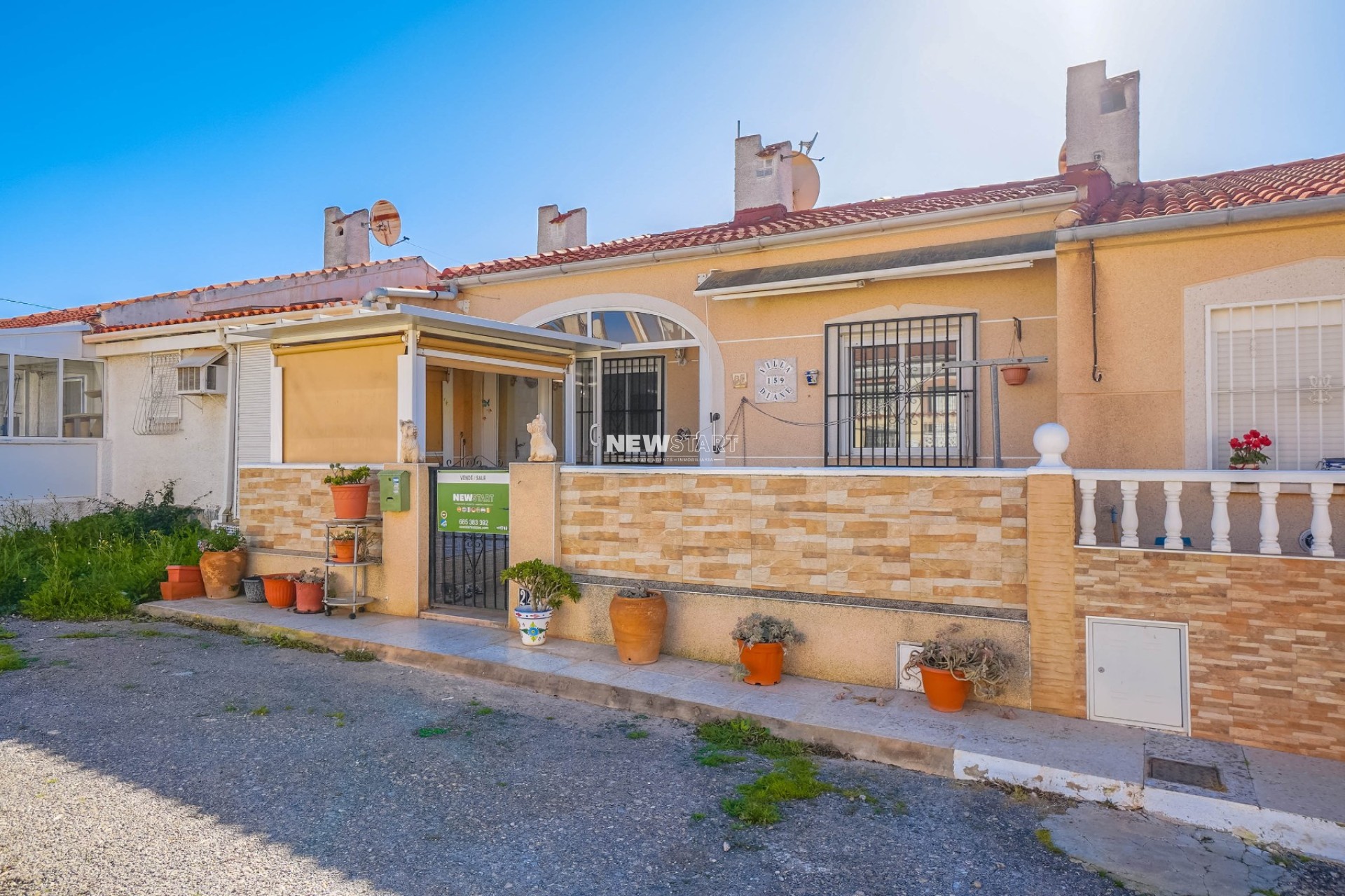 Reventa - Adosado - La Marina - Urb. La Marina