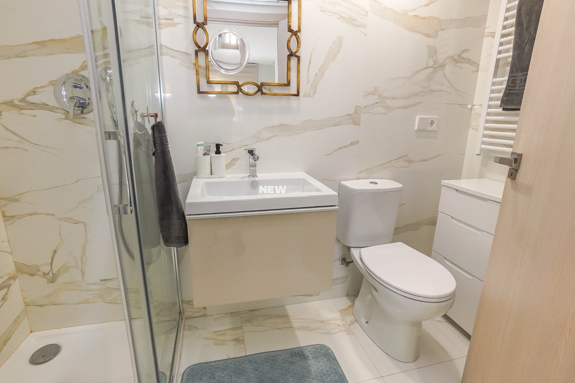 Reventa - Apartamento - La Marina - El Pinet