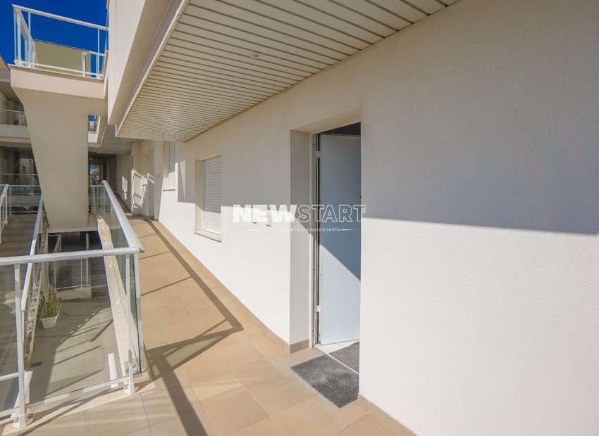 Reventa - Apartamento - La Marina - El Pinet