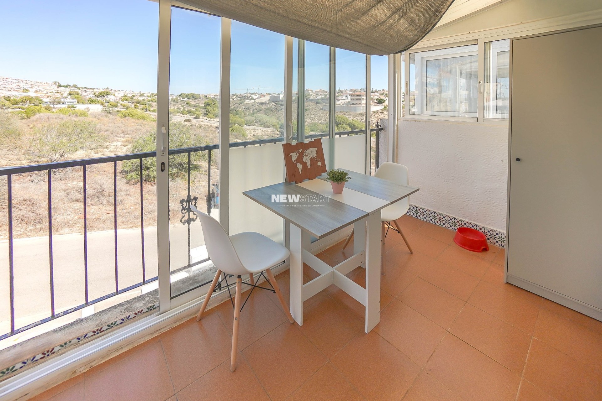 Reventa - Apartamento - La Marina - Urb. La Marina