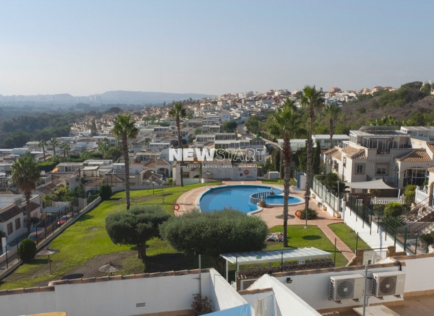 Reventa - Apartamento - La Marina - Urb. La Marina