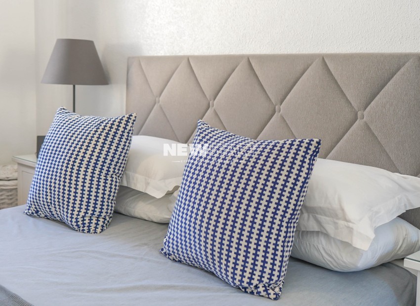 Reventa - Apartamento - La Marina - Urb. La Marina