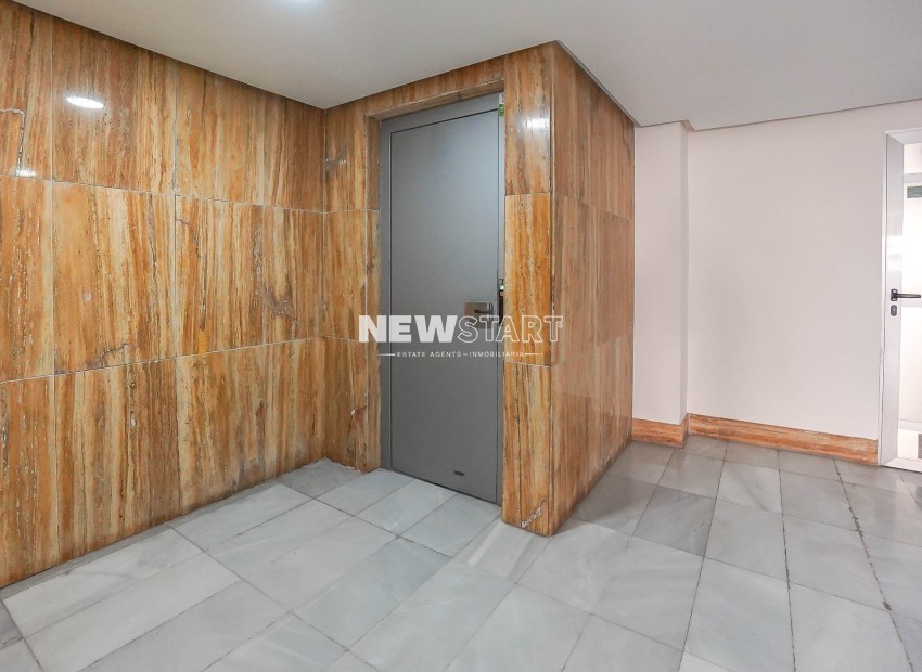 Reventa - Apartamento - Santa Pola