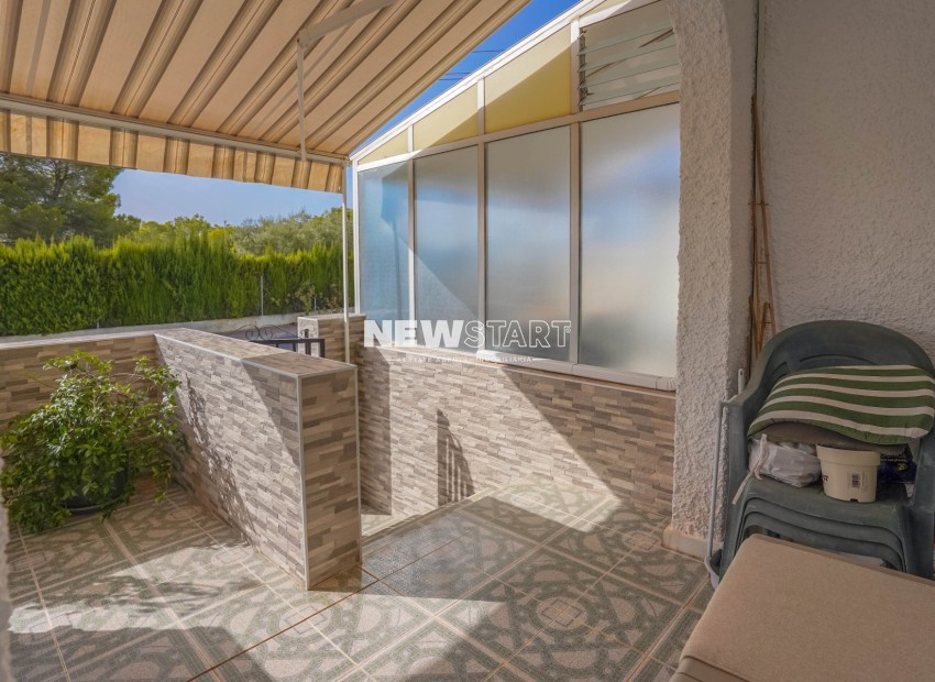 Reventa - Bungalow - La Marina - Urb. La Marina