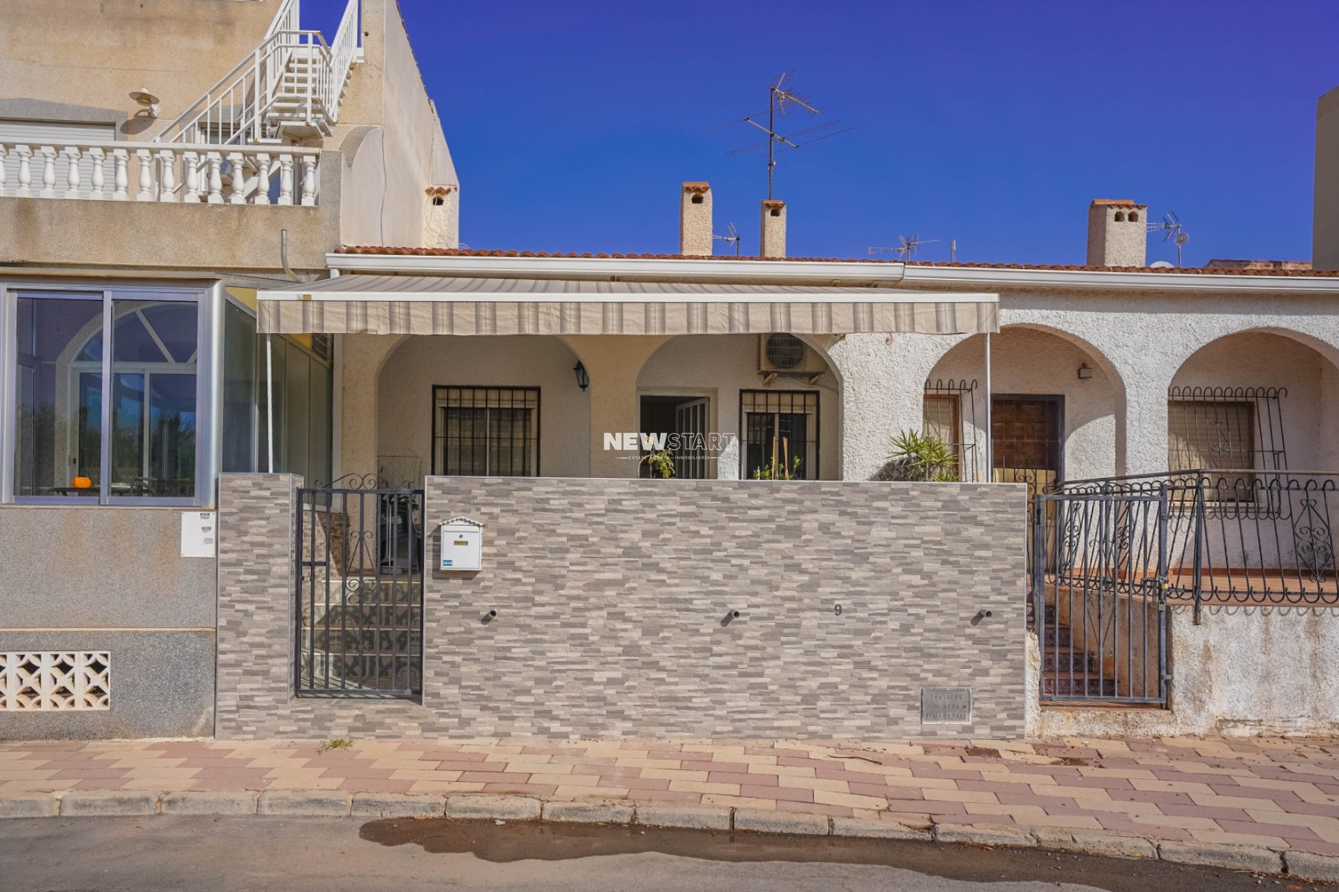 Reventa - Bungalow - La Marina - Urb. La Marina