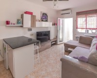 Reventa - Casa adosada - La Marina - Urb. La Marina