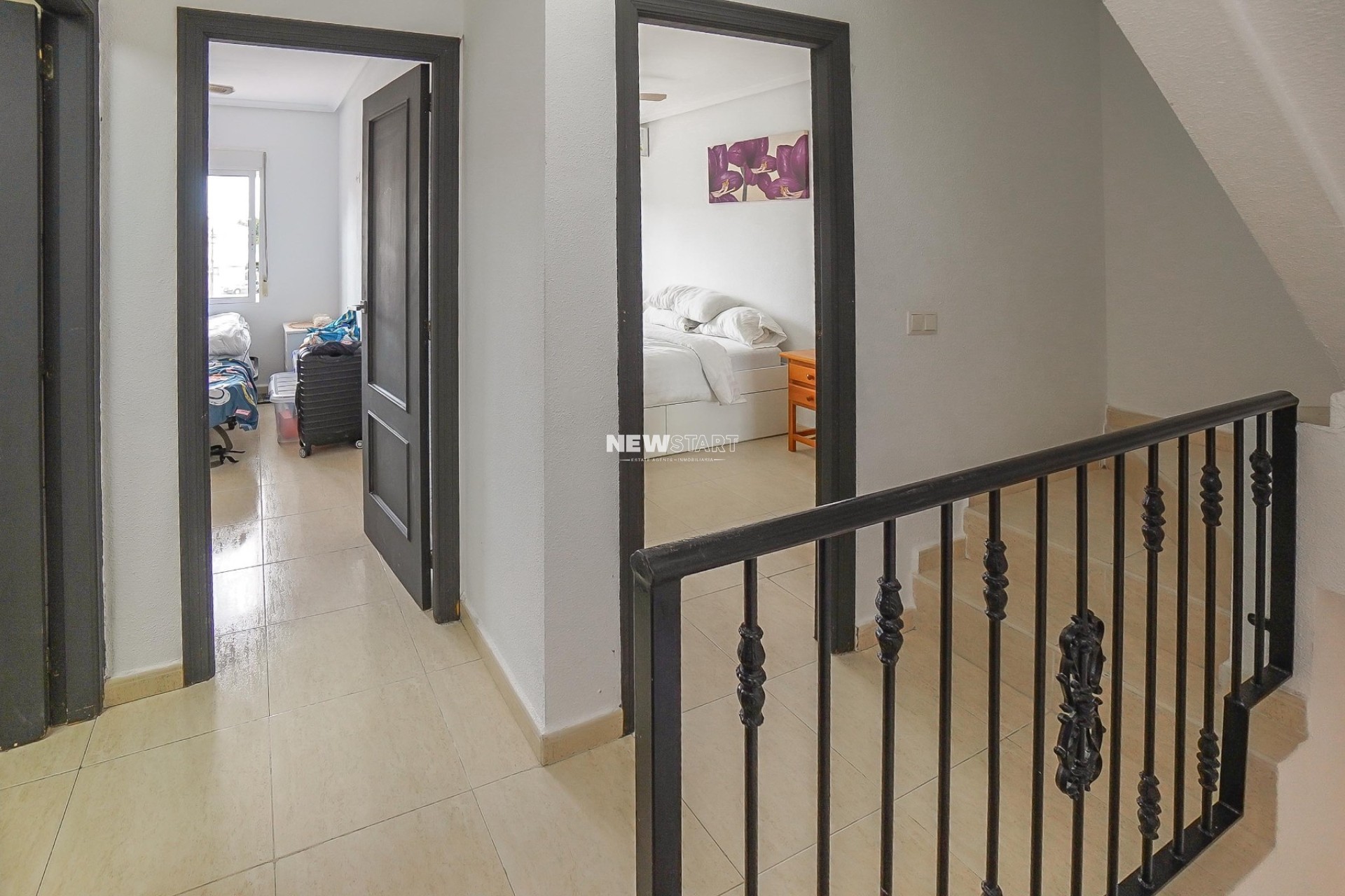 Reventa - Casa adosada - La Marina - Urb. La Marina