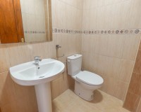 Reventa - Casa adosada - La Marina - Urb. La Marina