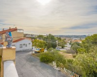 Reventa - Casa adosada - La Marina - Urb. La Marina