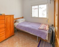 Reventa - Casa adosada - La Marina - Urb. La Marina