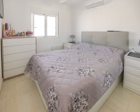 Reventa - Casa adosada - La Marina - Urb. La Marina