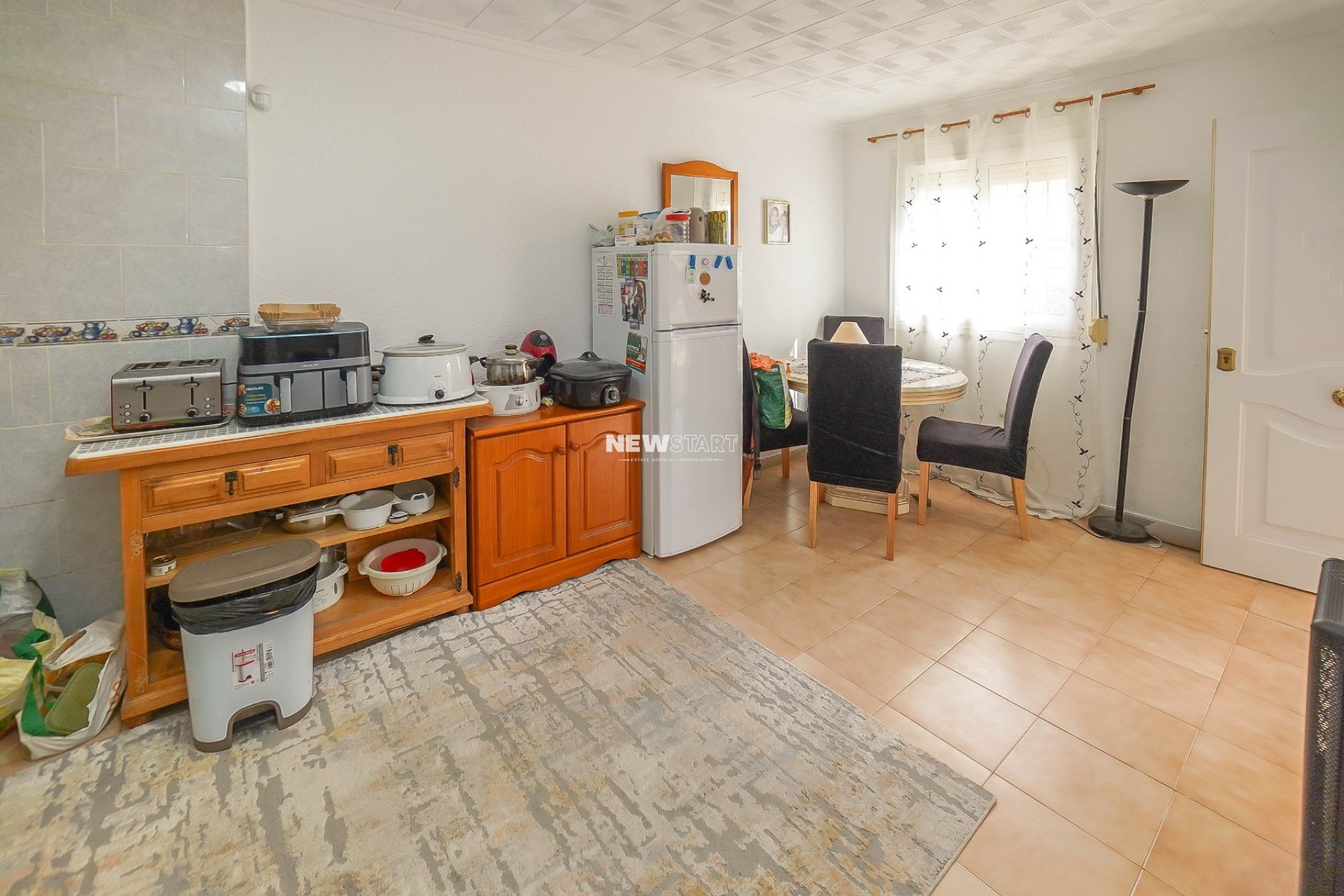 Reventa - Casa adosada - La Marina - Urb. La Marina