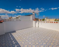 Reventa - Casa adosada - La Marina - Urb. La Marina