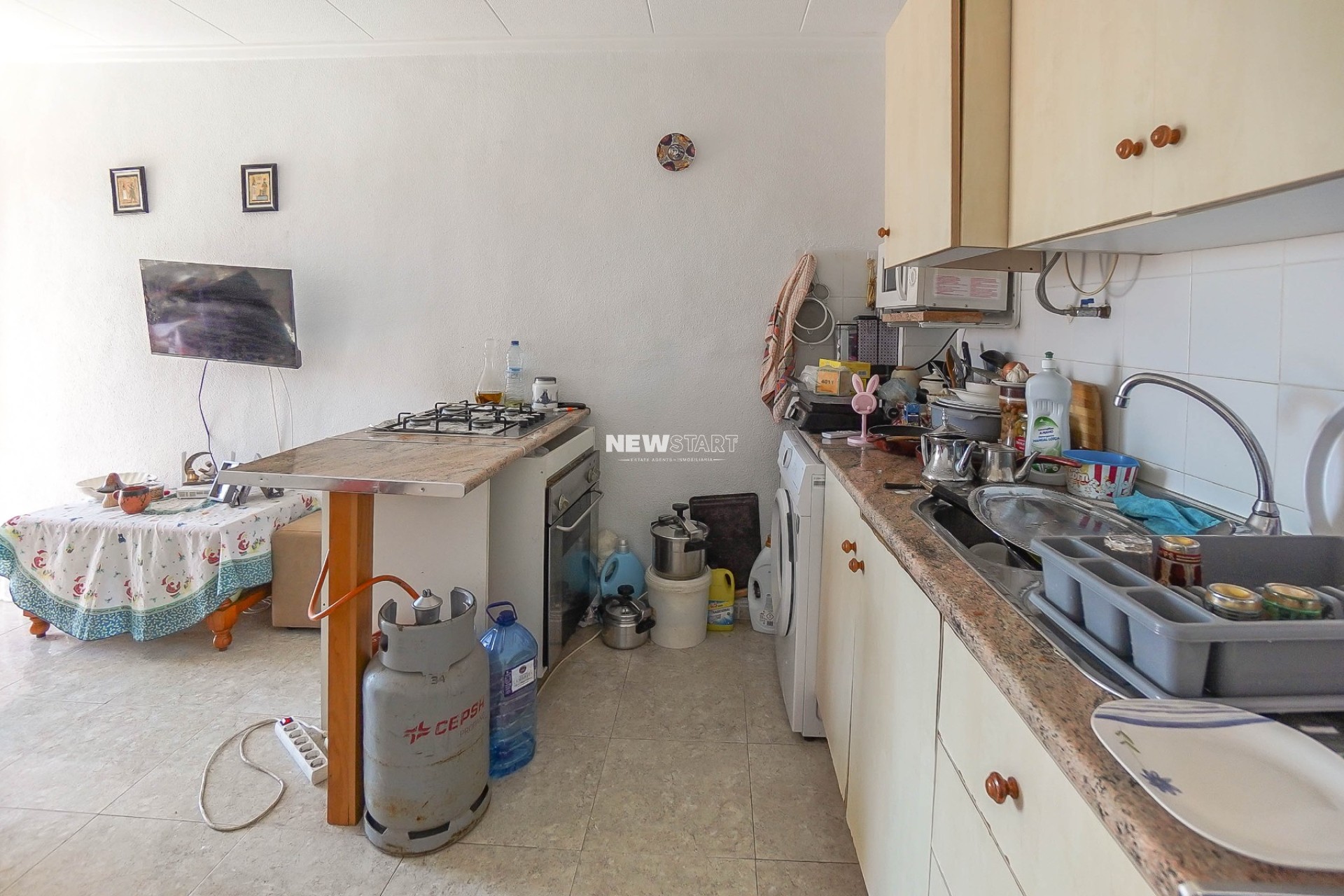 Reventa - Casa adosada - La Marina - Urb. La Marina