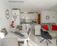 Reventa - Casa adosada - La Marina - Urb. La Marina
