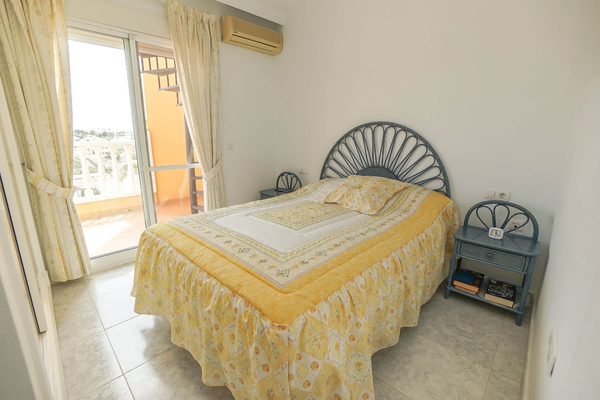 Reventa - Casa adosada - La Marina - Urb. La Marina