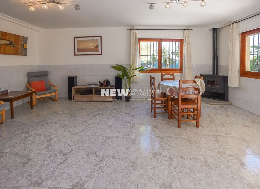 Reventa - Casa de campo-Finca - Elche - Partida Marina