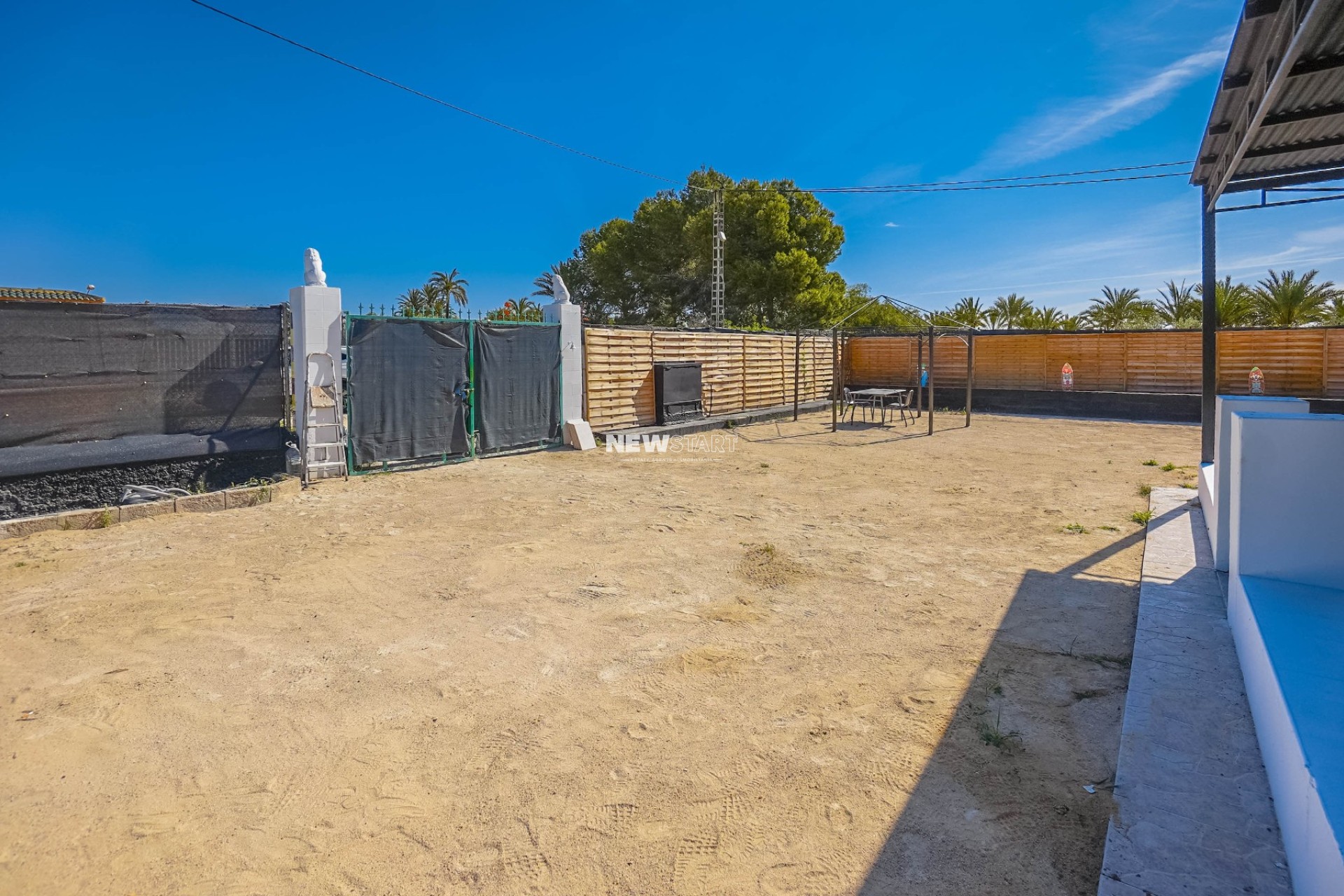 Reventa - Casa de campo-Finca - La Marina - Urb. La Marina