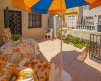 Reventa - End Terraced Townhouse - La Marina - Urb. La Marina