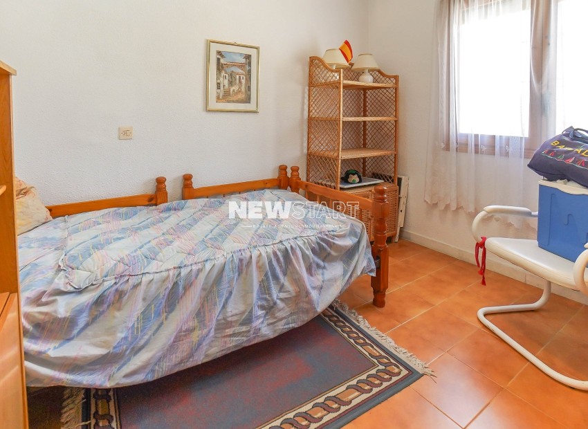 Reventa - End Terraced Townhouse - La Marina - Urb. La Marina