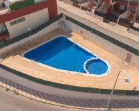 Reventa - End Terraced Townhouse - La Marina - Urb. La Marina