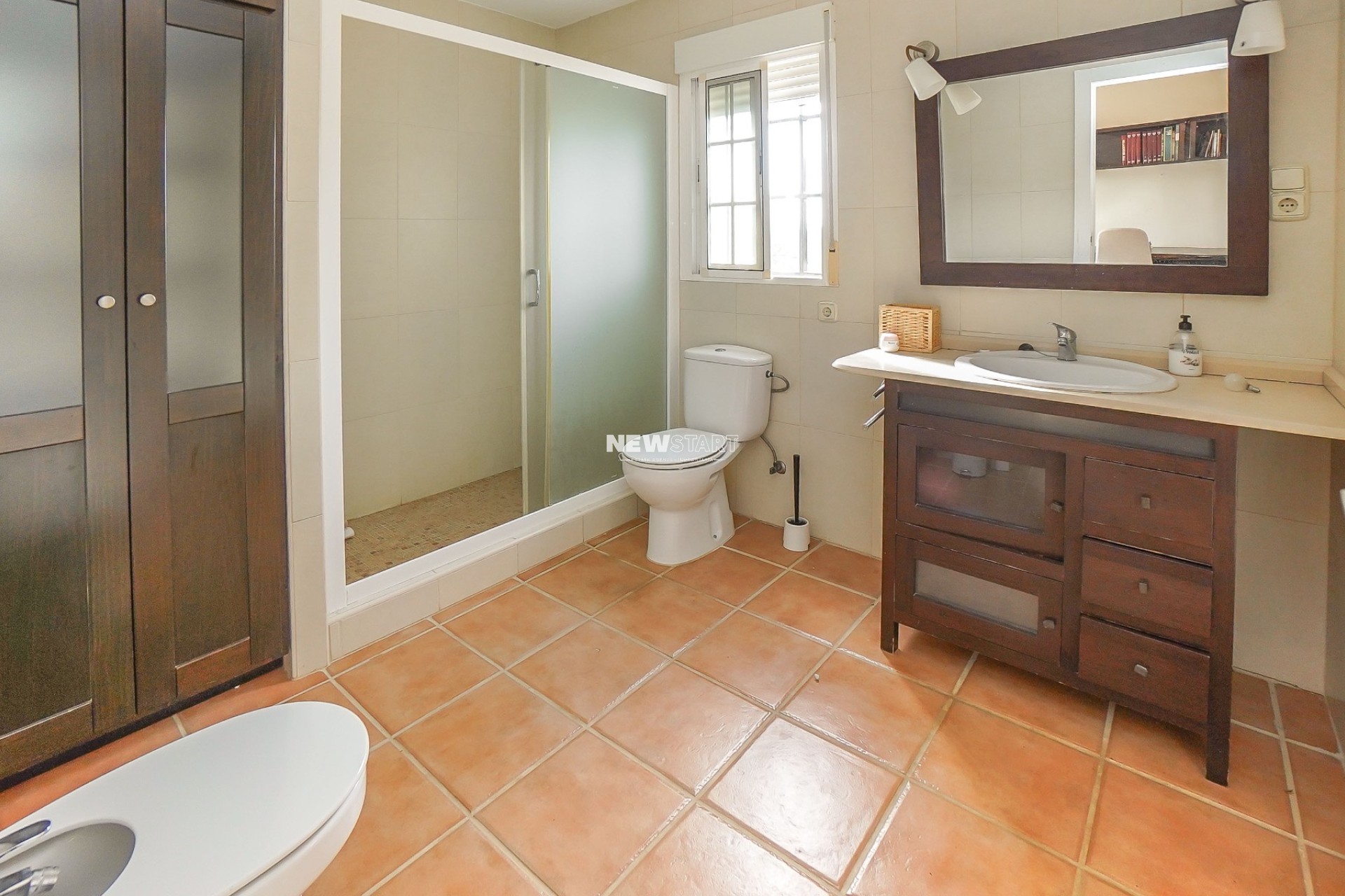 Reventa - Independiente - La Marina - Urb. La Escuera