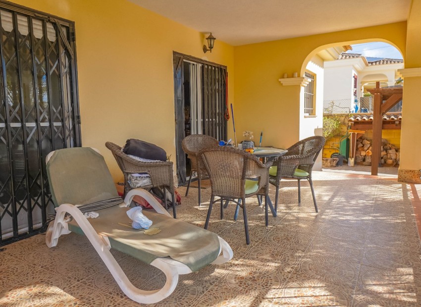 Reventa -  - La Marina - Urb. El Oasis