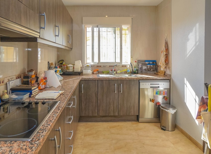Reventa -  - La Marina - Urb. El Oasis