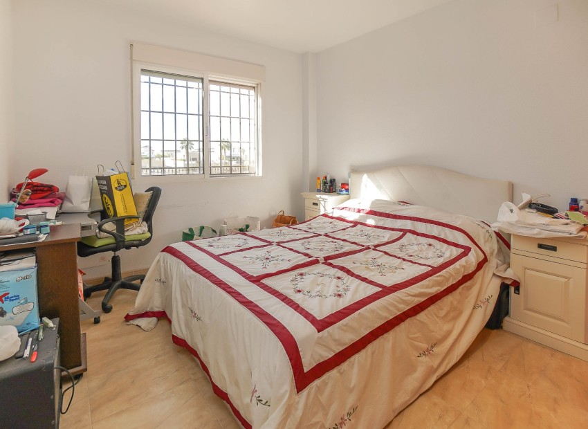 Reventa -  - La Marina - Urb. El Oasis