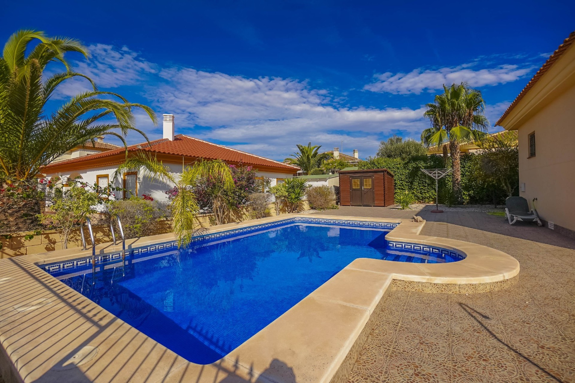 Reventa -  - La Marina - Urb. El Oasis