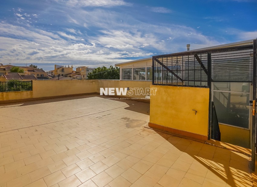 Reventa - Quad - La Marina - Urb. La Marina