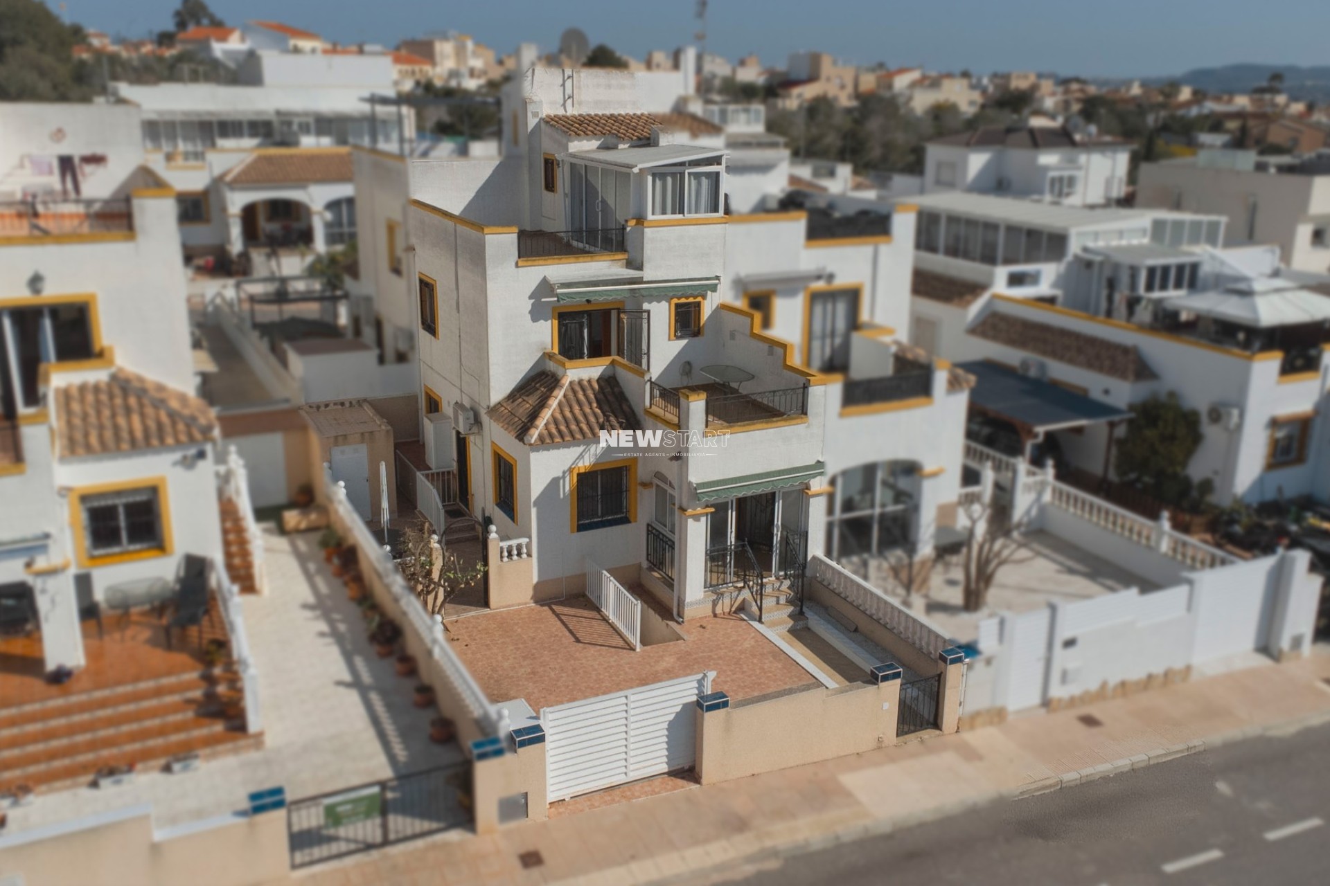 Reventa - Quad - La Marina - Urb. La Marina