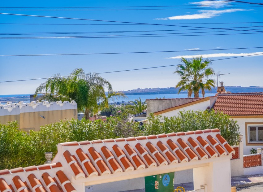 Reventa - Villa independiente - Ciudad Quesada