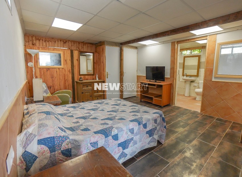 Reventa - Villa - La Marina - Urb. El Oasis