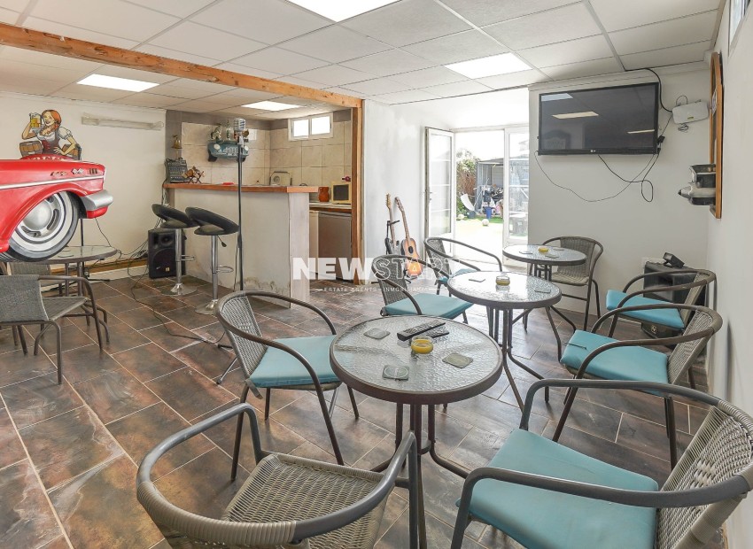 Reventa - Villa - La Marina - Urb. El Oasis