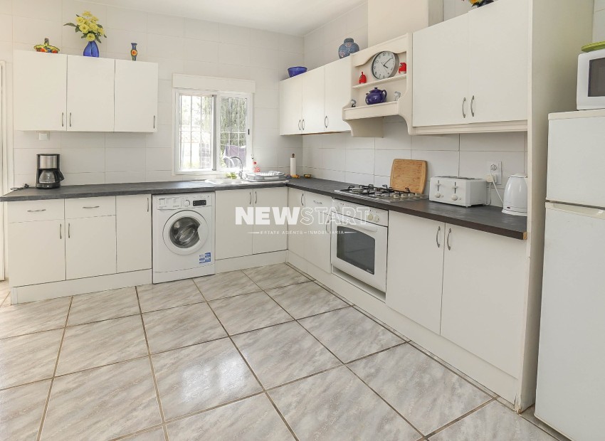 Reventa - Villa - La Marina - Urb. El Oasis