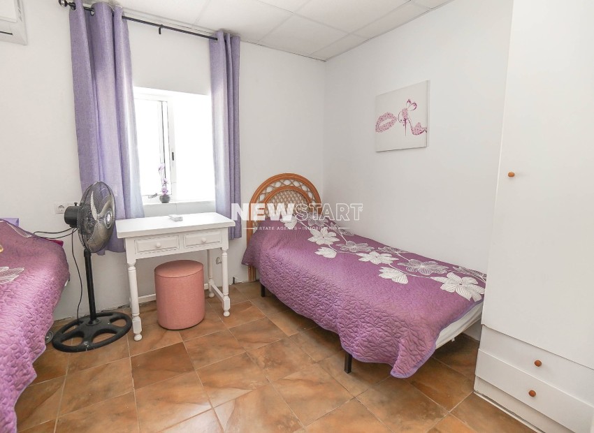 Reventa - Villa - La Marina - Urb. El Oasis