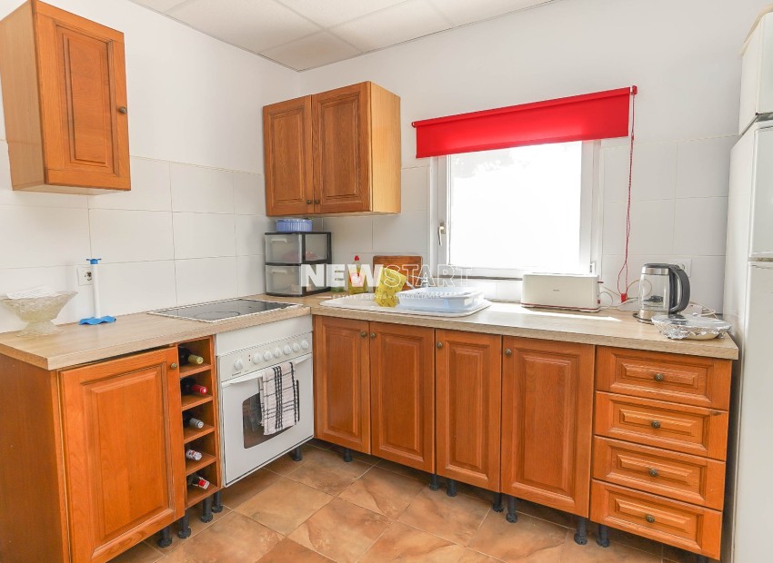 Reventa - Villa - La Marina - Urb. El Oasis