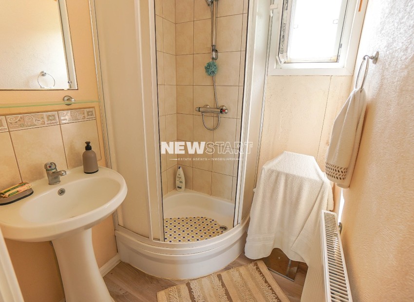 Reventa - Villa - La Marina - Urb. El Oasis