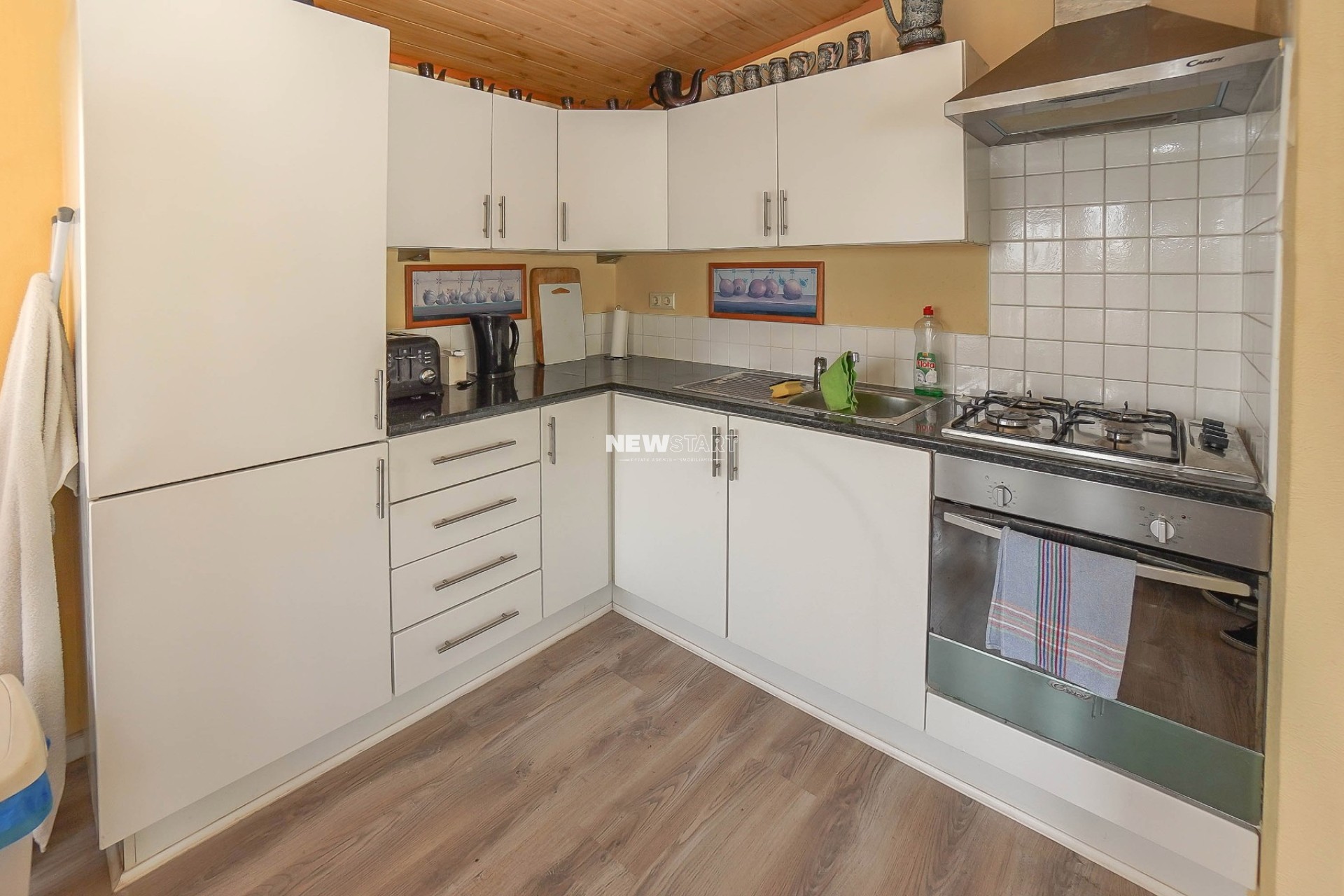 Reventa - Villa - La Marina - Urb. El Oasis