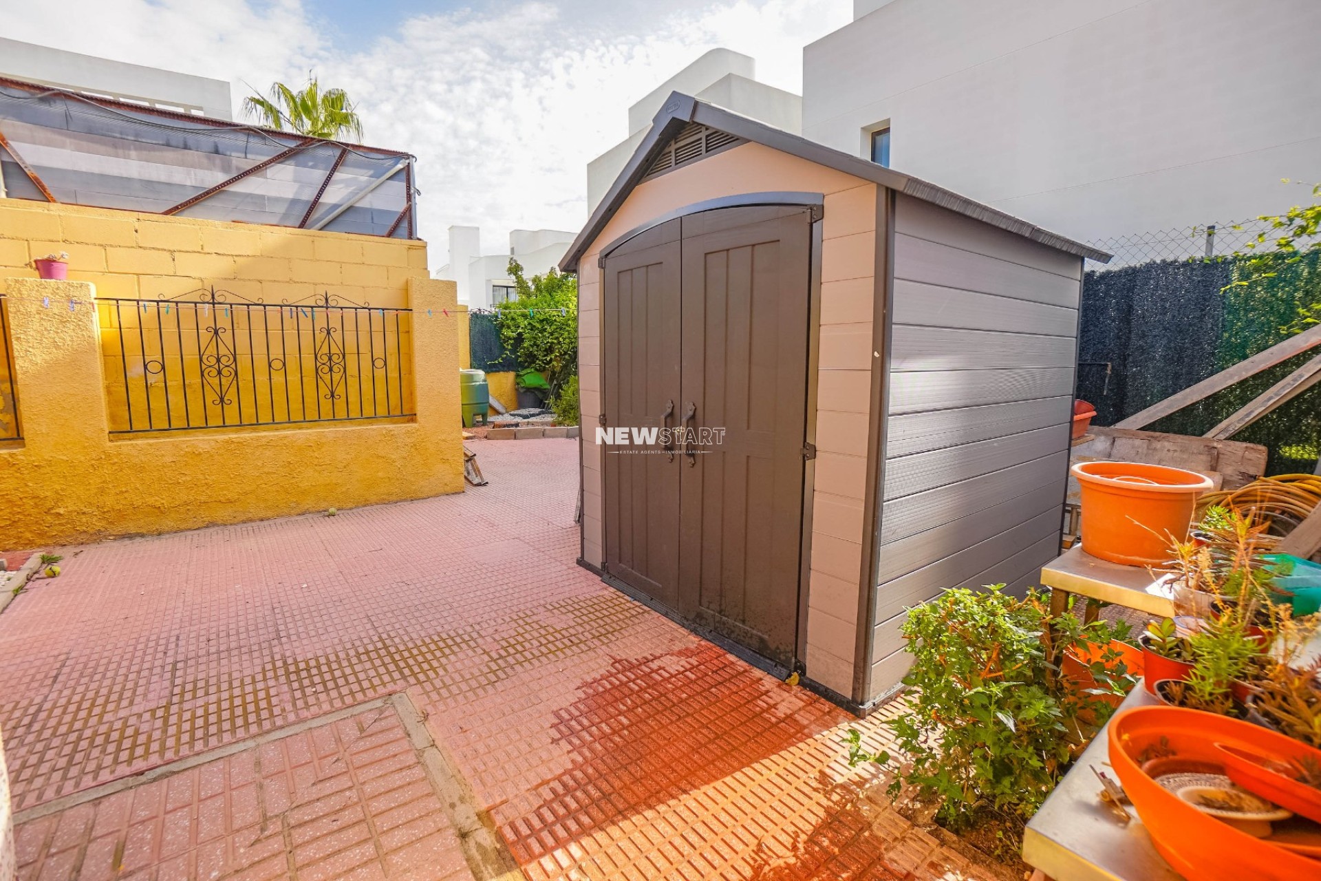 Reventa - Villa - La Marina - Urb. La Marina