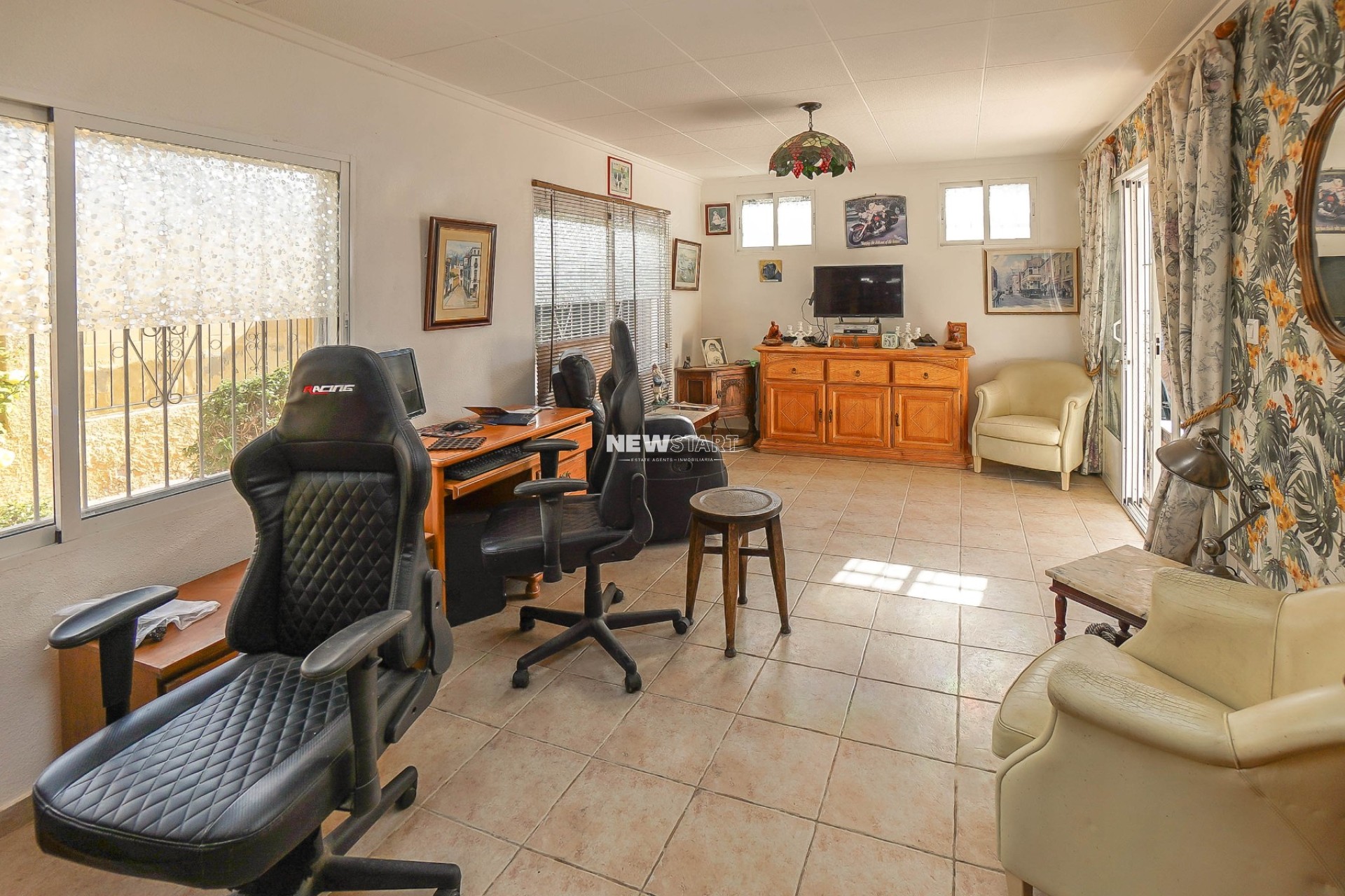 Reventa - Villa - La Marina - Urb. La Marina