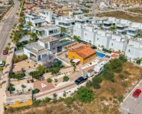 Reventa - Villa - La Marina - Urb. La Marina