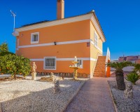 Reventa - Villa - La Marina - Urb. La Marina