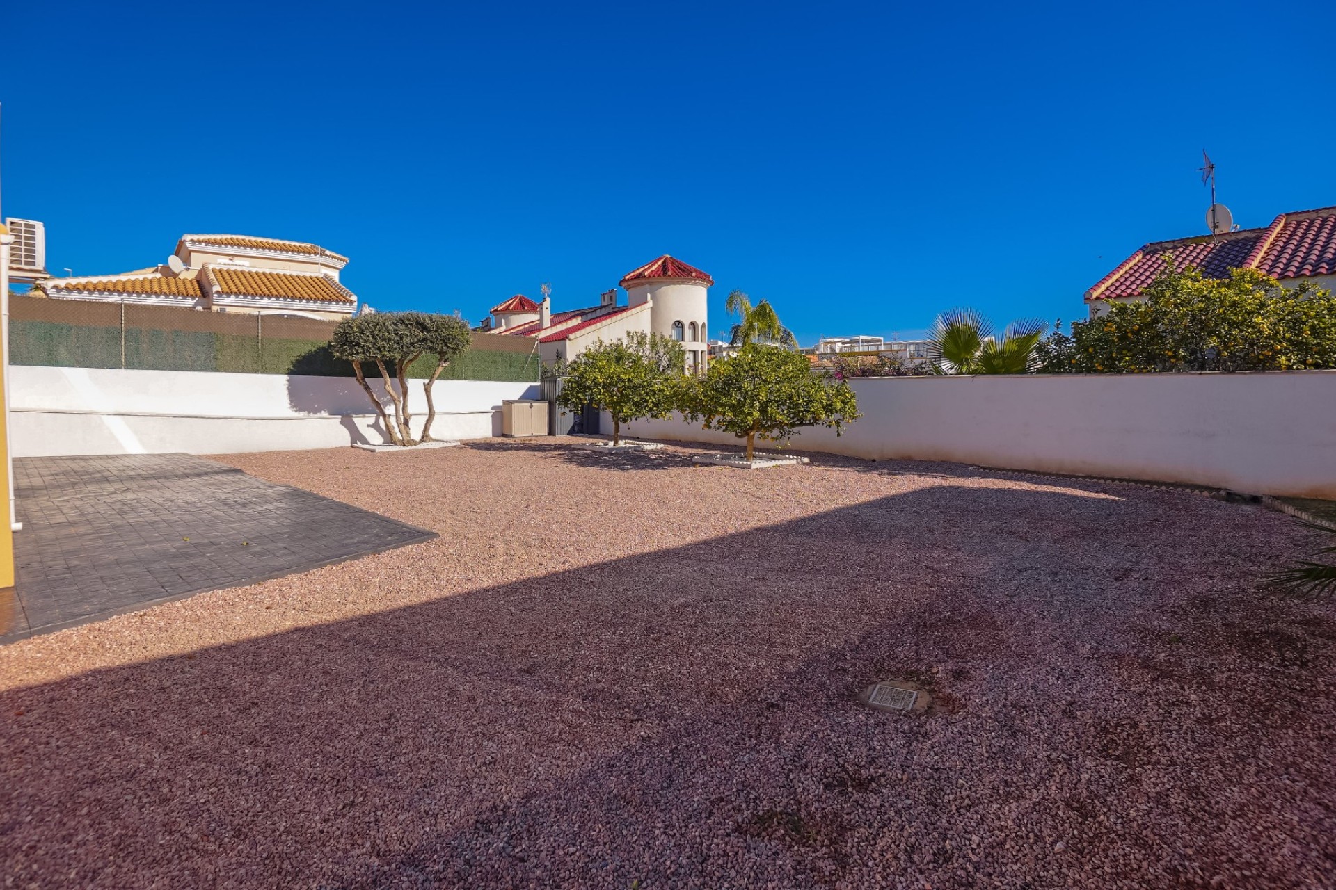 Reventa - Villa - La Marina - Urb. La Marina