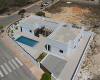 Reventa - Villa - La Marina - Urb. La Marina