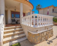 Reventa - Villa - La Marina - Urb. La Marina