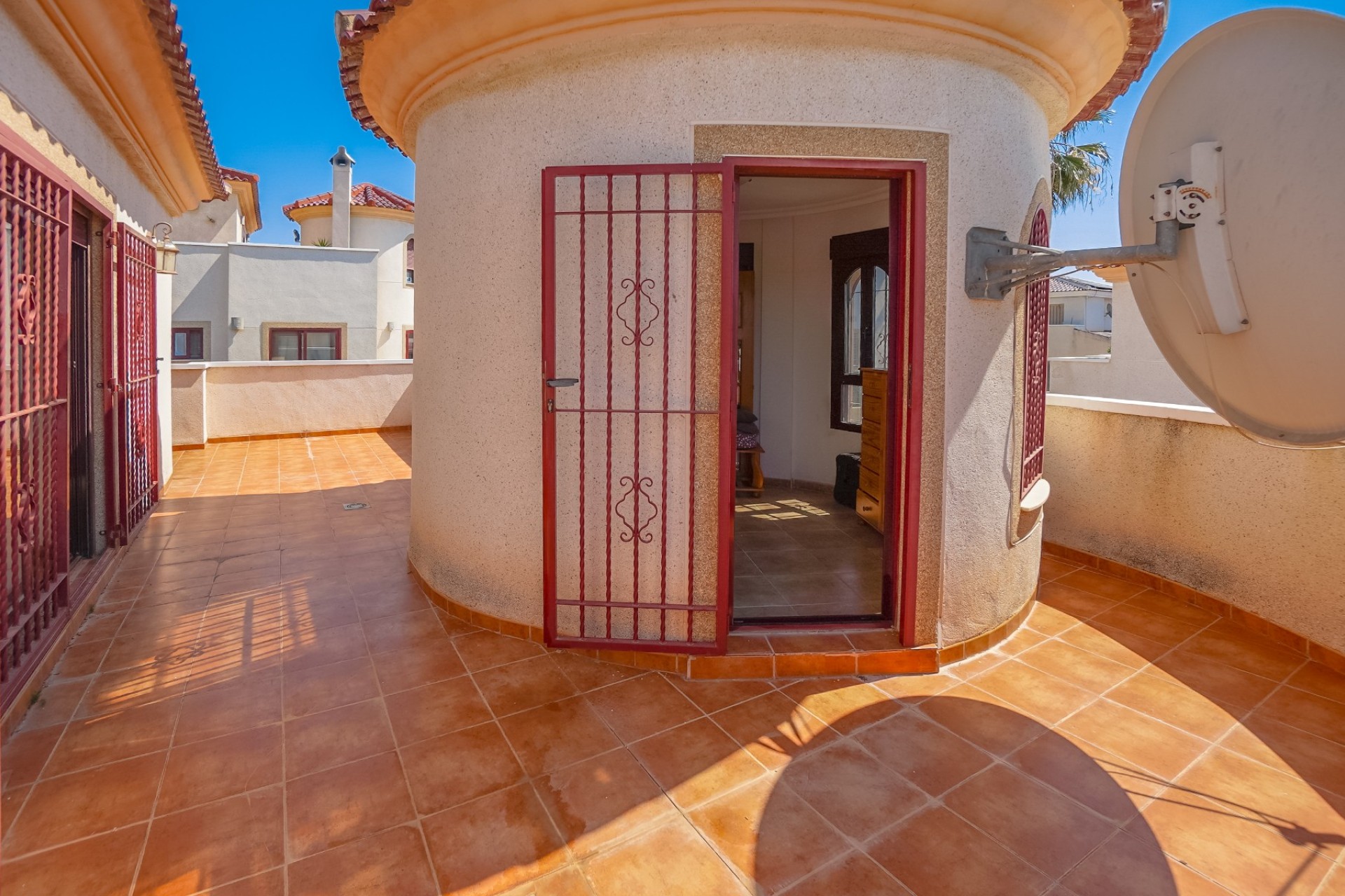Reventa - Villa - La Marina - Urb. La Marina